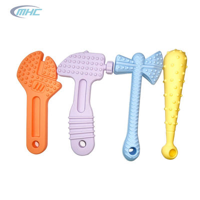 Bebê Teether da categoria de Toy Engineering Tool Shape Food da mastigação do silicone do martelo da chave