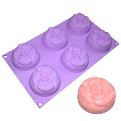As flores feitos a mão das cavidades do molde 6 do sabão do silicone do anti rasgo dão forma para a decoração do bolo